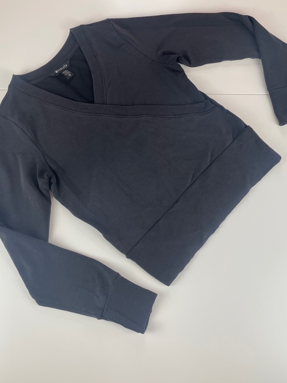 Athleta Black V-Neck Pullover Top